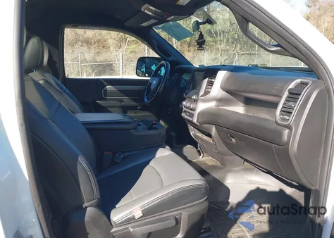 2022 Ram 2500 Tradesman 4X4 8' Box из США, поврежденный, VIN 3C7WR5AJ4NG253798